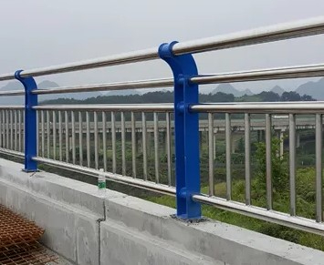 桥梁护栏