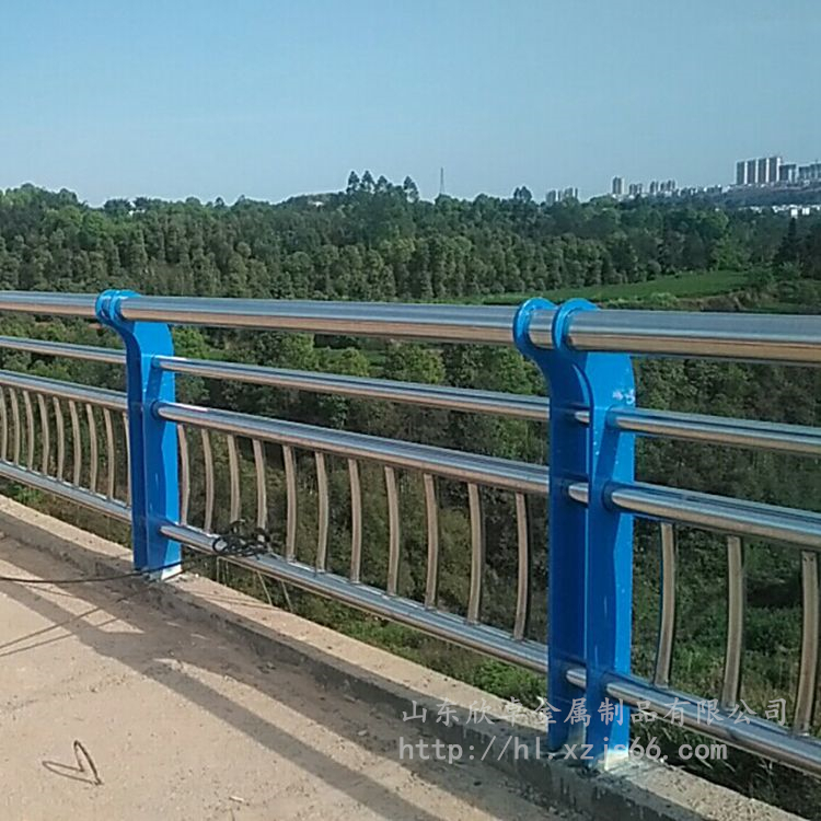 不锈钢桥梁护栏